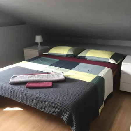 Mansarda Centrale Vista Mare Appartement *