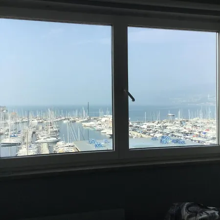 Mansarda Centrale Vista Mare * ترييستي